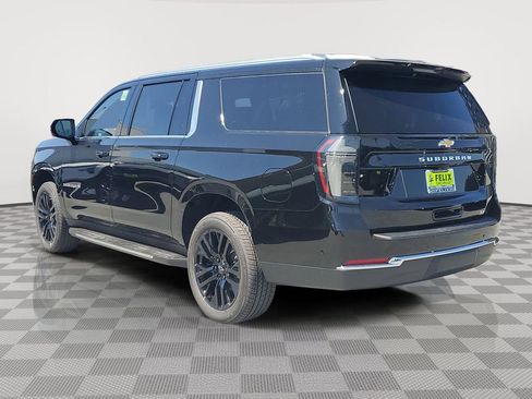 New 2026 Chevrolet Suburban LT w/ Comfort Package RWD image 4