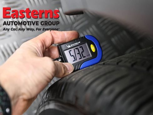 Used 2025 Buick Encore GX Preferred FWD image 28