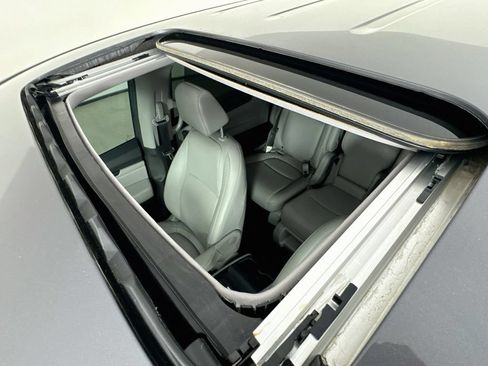 Used 2024 Honda Odyssey EX-L image 28