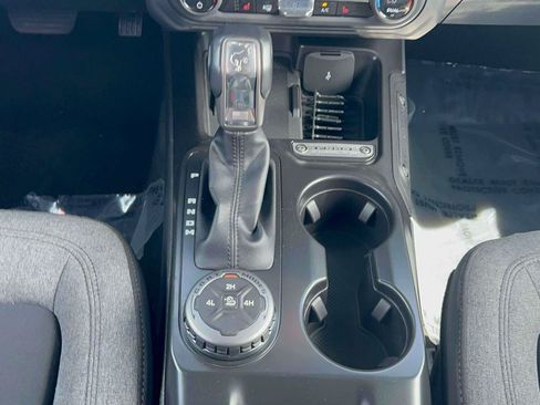 Used 2025 Ford Bronco Big Bend AWD/4WD image 26