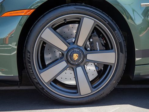 Certified 2026 Porsche 911 GTS RWD image 11