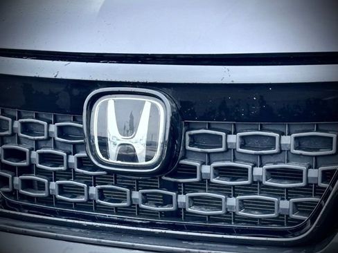 Used 2021 Honda Passport Touring image 4