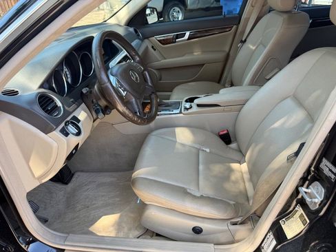 Used 2012 Mercedes-Benz C 300 4MATIC Sedan image 25