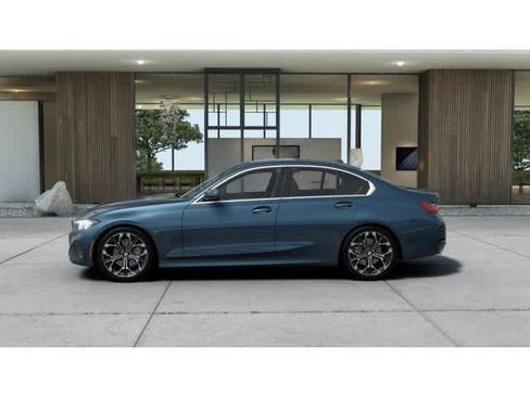 New 2026 BMW 330i xDrive Sedan w/ Convenience Package AWD/4WD image 4
