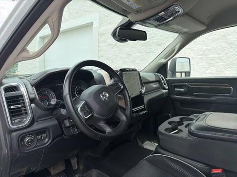 Certified 2024 RAM 3500 Laramie AWD/4WD image 15