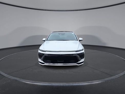 New 2026 Hyundai Sonata Limited FWD image 3