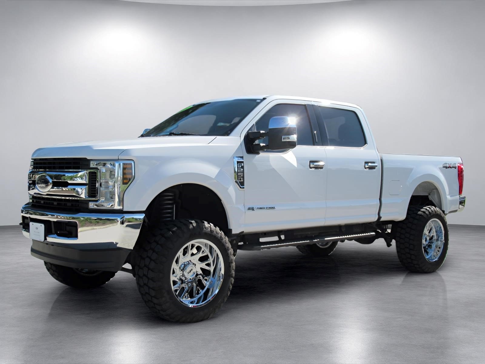 Used 2019 Ford F250 XLT AWD/4WD image 3