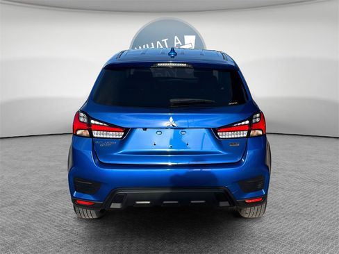 Used 2024 Mitsubishi Outlander Sport LE image 5