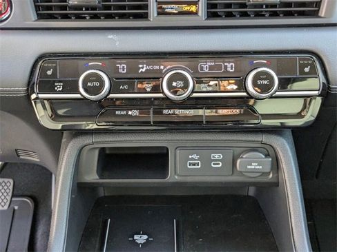 New 2025 Honda Pilot EX-L image 11