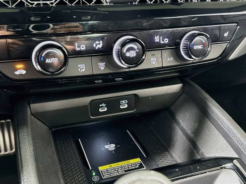 Used 2025 Honda Accord Sport image 15