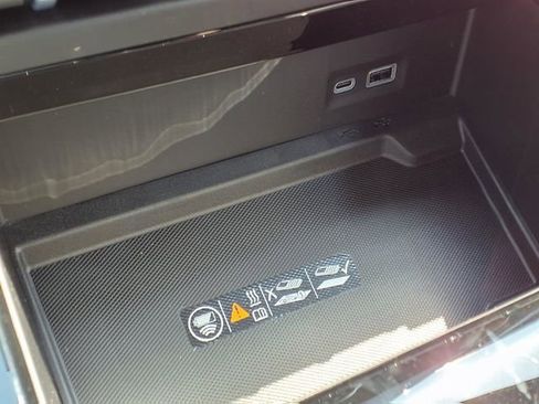 New 2026 GMC Yukon XL Elevation AWD/4WD image 14