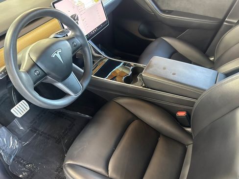 Used 2020 Tesla Model Y Performance AWD/4WD image 4