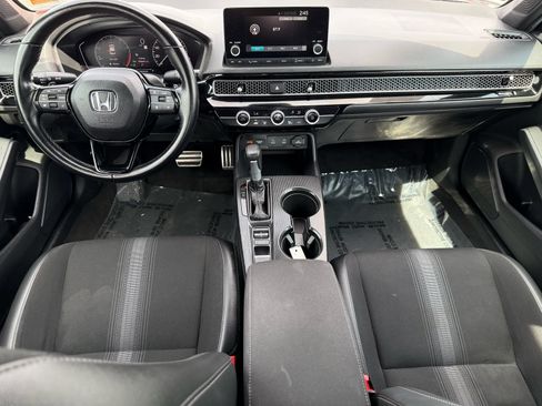 Used 2025 Honda Civic Sport image 28