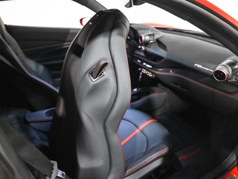 Used 2020 Ferrari F8 Tributo RWD image 32