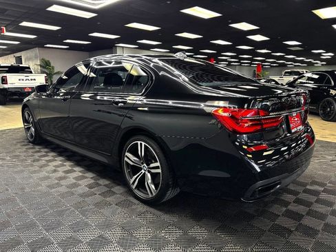 Used 2016 BMW 740i RWD image 11
