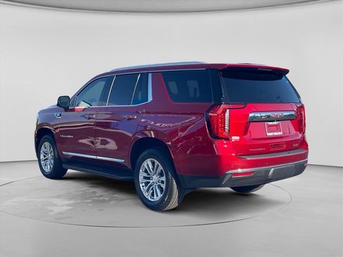 Used 2023 GMC Yukon SLT w/ SLT Luxury Package RWD image 5