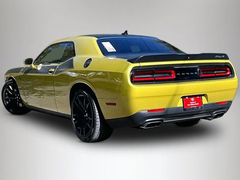 Used 2021 Dodge Challenger R/T Scat Pack w/ T/A Package image 4