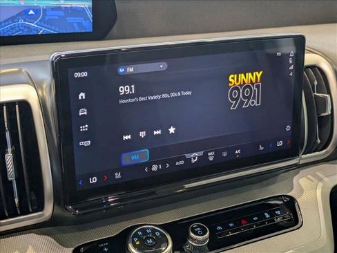 New 2025 Ford Expedition Active image 12