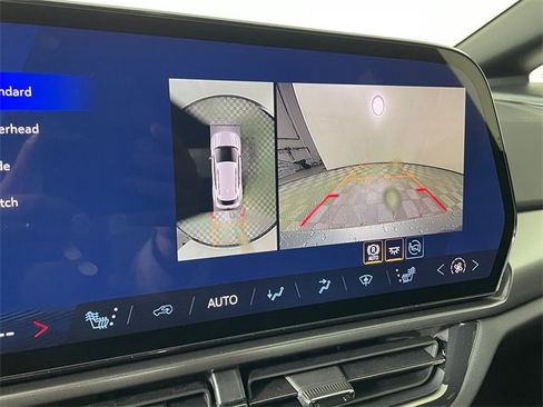 New 2026 Chevrolet Equinox EV RS image 7