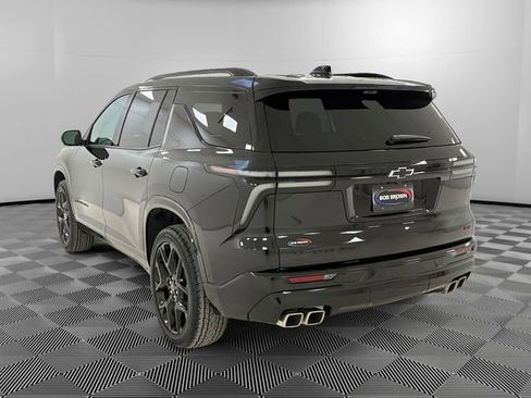 Certified 2024 Chevrolet Traverse RS w/ LPO, Floor Liner Package image 5
