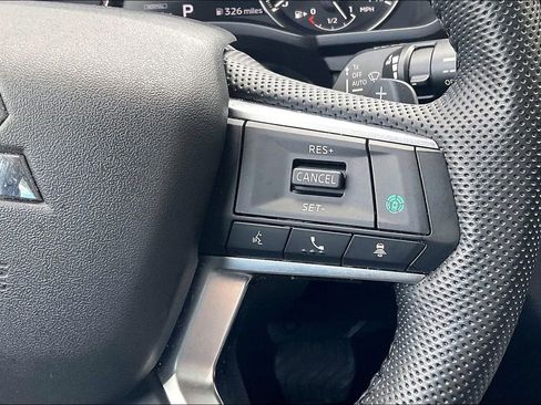 Used 2023 Mitsubishi Outlander SE AWD/4WD image 18