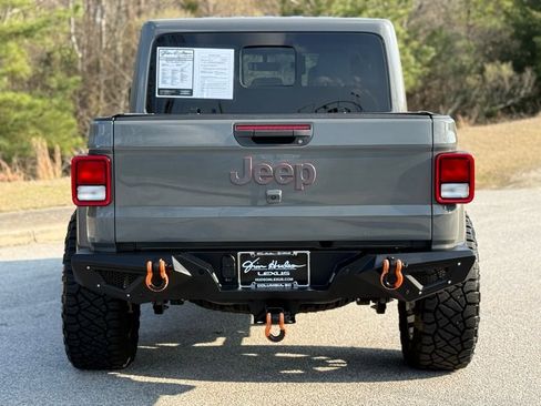 Used 2023 Jeep Gladiator Mojave w/ Cold Weather Group image 15