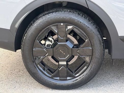 Used 2026 Kia Sportage X-Line w/ X-Line Premium Package AWD/4WD image 7