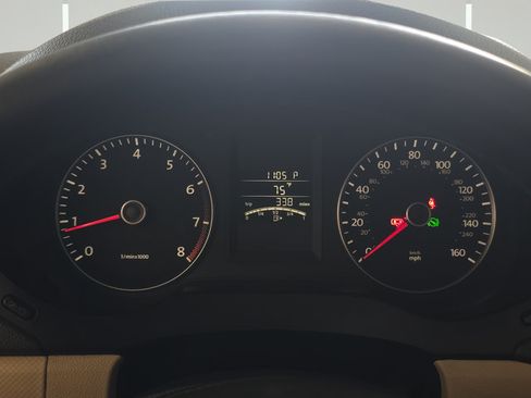Used 2012 Volkswagen Jetta SE FWD image 16