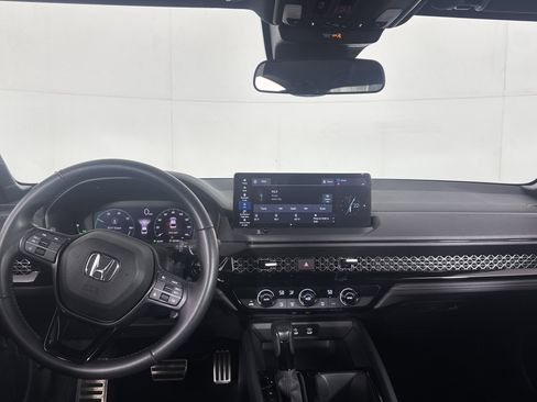 Certified 2023 Honda Accord Sport image 21