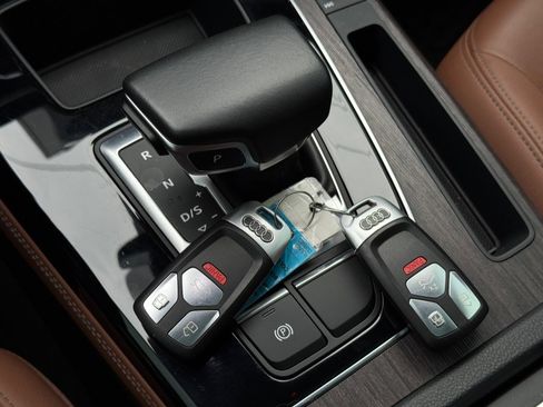 Used 2021 Audi Q5 2.0T Premium Plus w/ Premium Plus Package image 69