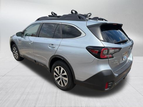 Used 2020 Subaru Outback Premium AWD/4WD image 4