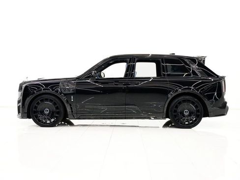 Used 2025 Rolls-Royce Cullinan image 18