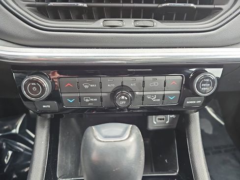 Used 2023 Jeep Compass High Altitude image 10