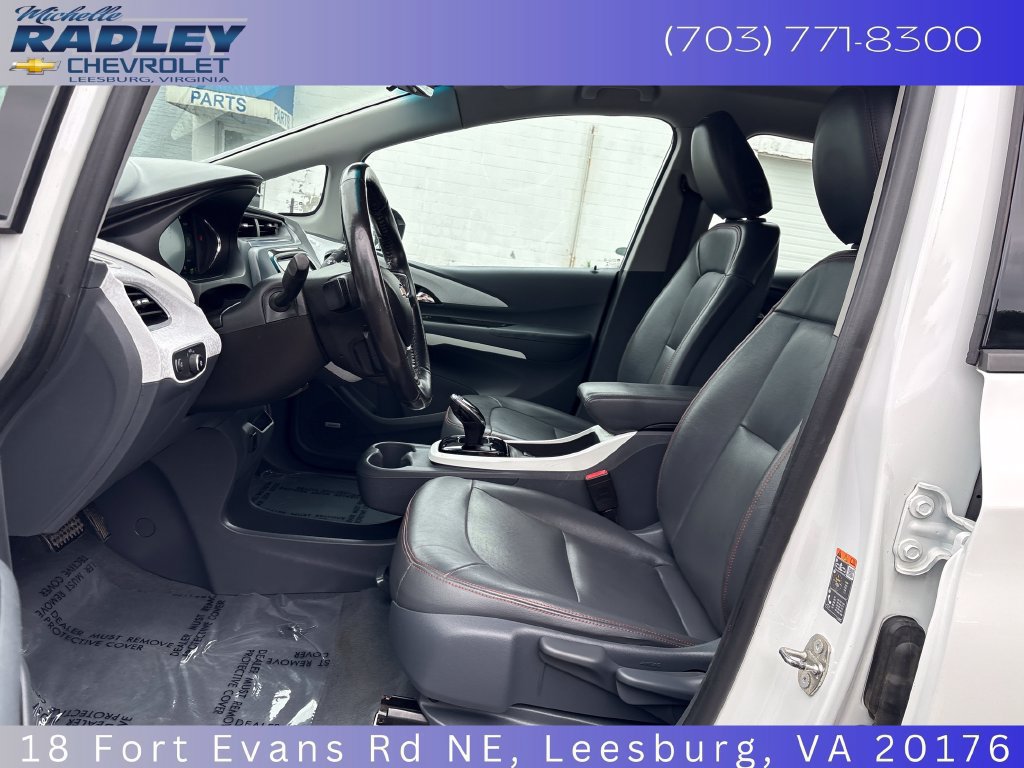 Used 2019 Chevrolet Bolt Premier w/ Infotainment Package FWD image 22