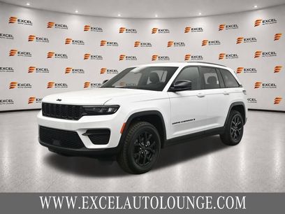 Used 2025 Jeep Grand Cherokee Altitude
