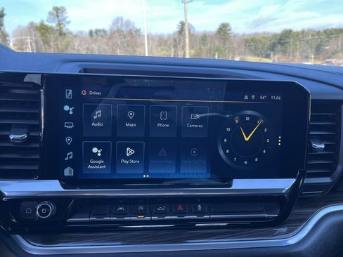 Used 2022 Chevrolet Silverado 1500 LT image 6