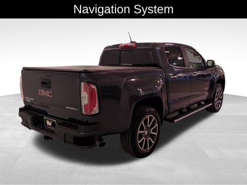 Used 2019 GMC Canyon Denali image 3