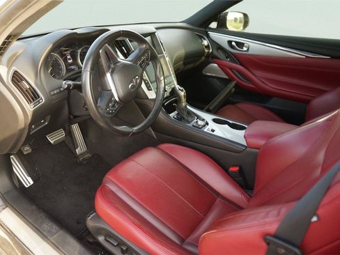 Used 2018 INFINITI Q60 Red Sport 400 w/ Pro Active Package RWD image 6