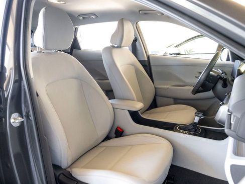 Used 2024 Hyundai Kona SEL image 26