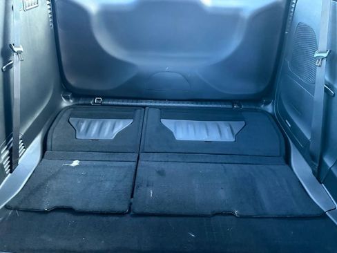 New 2026 Chrysler Pacifica Pinnacle w/ Trailer Tow Group image 42