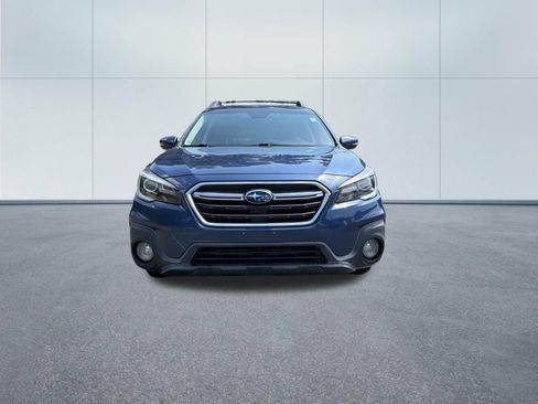 Used 2019 Subaru Outback 3.6R Limited AWD/4WD image 4