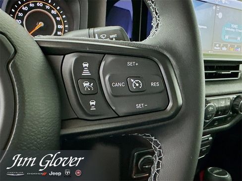 New 2025 Jeep Gladiator Sport image 34
