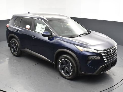 New 2026 Nissan Rogue SV w/ SV Premium Package image 27