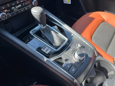 Used 2025 MAZDA CX-5 Carbon Edition image 26