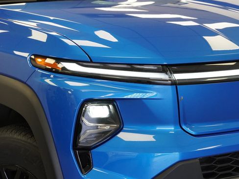 New 2026 Chevrolet Silverado EV LT AWD/4WD image 32
