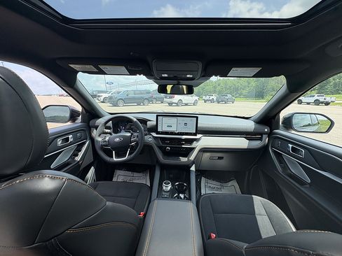New 2026 Ford Explorer Tremor w/ Tremor Ultimate Package AWD/4WD image 23