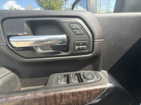 Certified 2020 GMC Sierra 3500 Denali w/ Technology Package AWD/4WD image 23