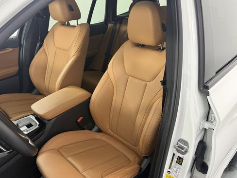 Certified 2023 BMW X3 M40i w/ Premium Package image 11