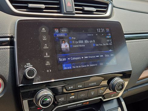Used 2019 Honda CR-V Touring image 18