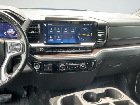 Used 2024 Chevrolet Silverado 2500 LT w/ Texas Edition AWD/4WD image 16